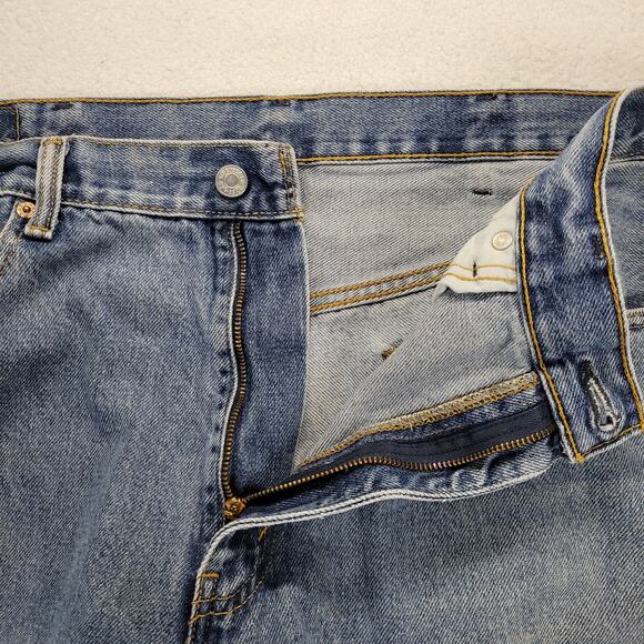 Levis 550 Jeans Mens 38x34 Blue Relaxed Fit Tapered American Workwear Denim - Picture 3 of 12